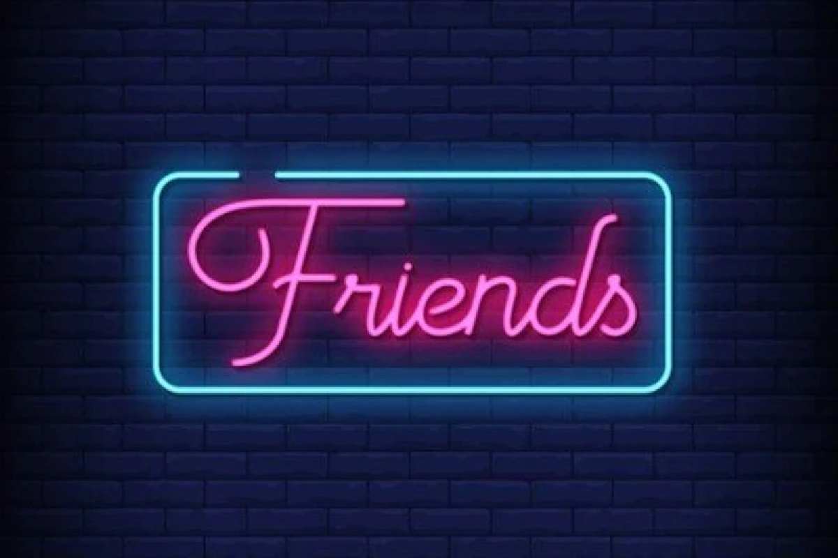 Friends Highlight Cover Pink: Add Aesthetic Vibes to Your Instagram Profile