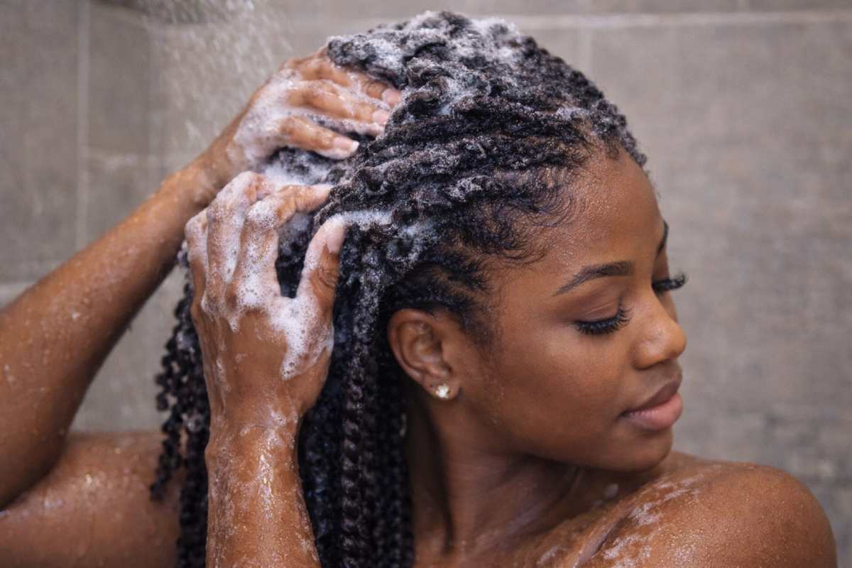How to Wash Twists Without Frizz – Step-by-Step Natural Hair Guide